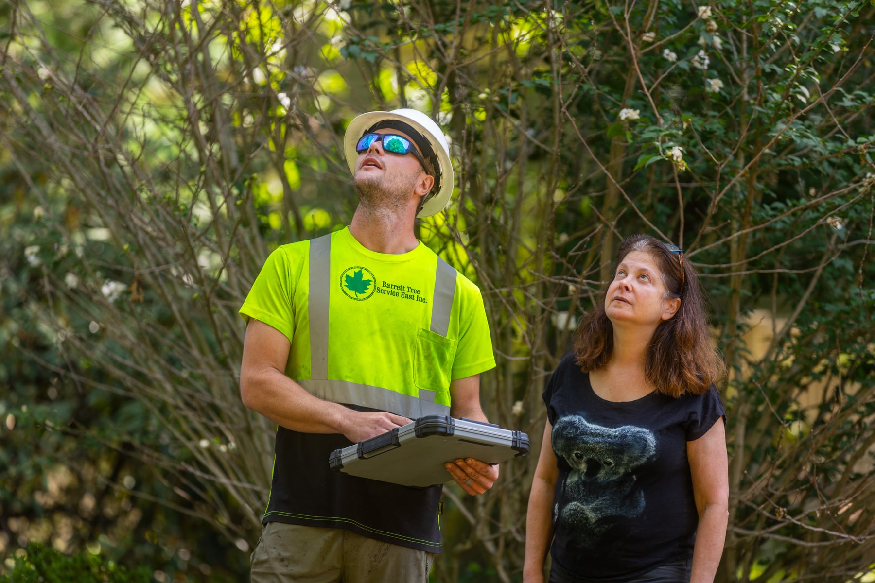 barrett-tree-service-tree-crew-leader-customer-property-inspection-day2-082